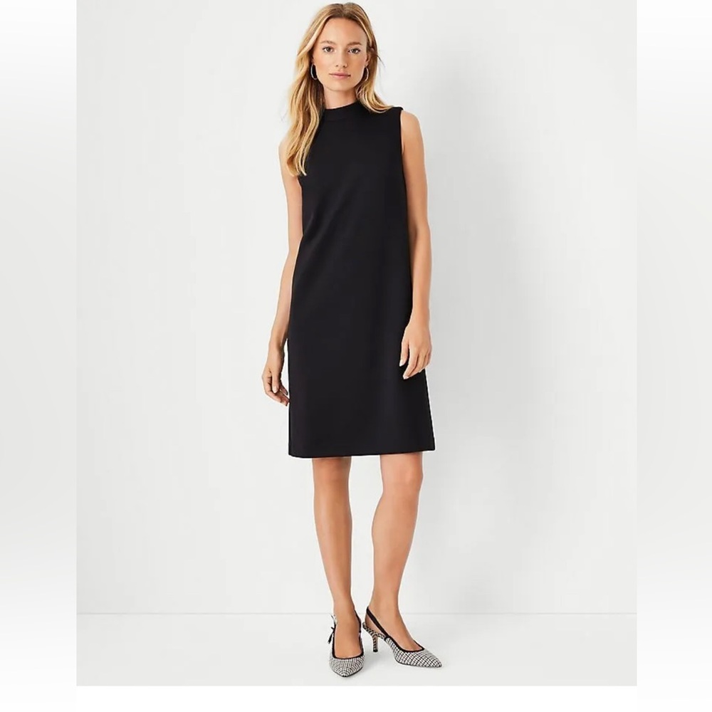 NWT $149 Ann Taylor The Mock Neck Shift Dress in Double Knit black sz 4P